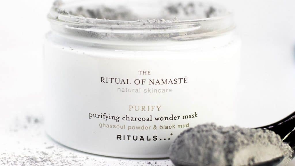 skincare packaging design example of mud mask