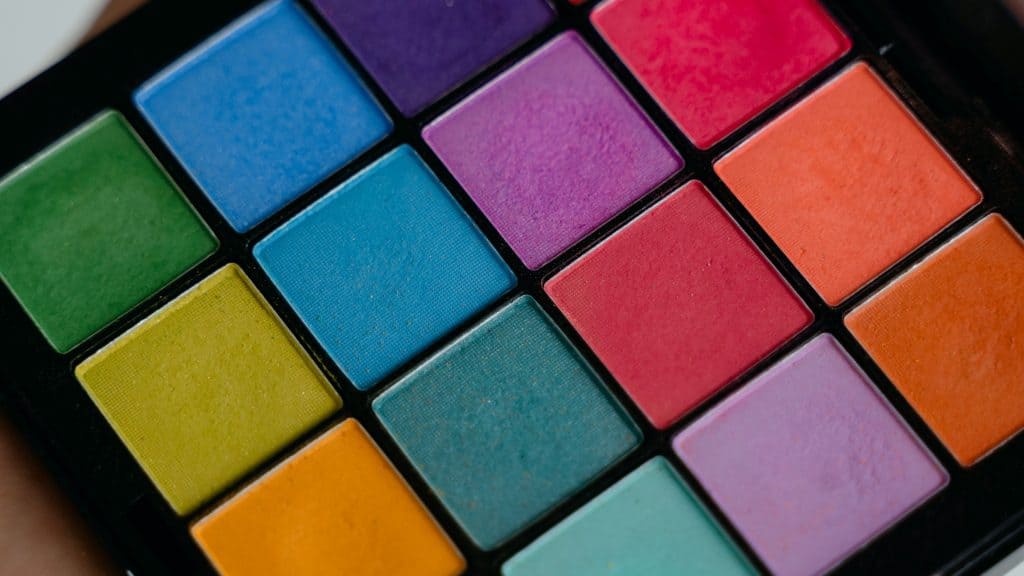 colorful eye shadow packaging