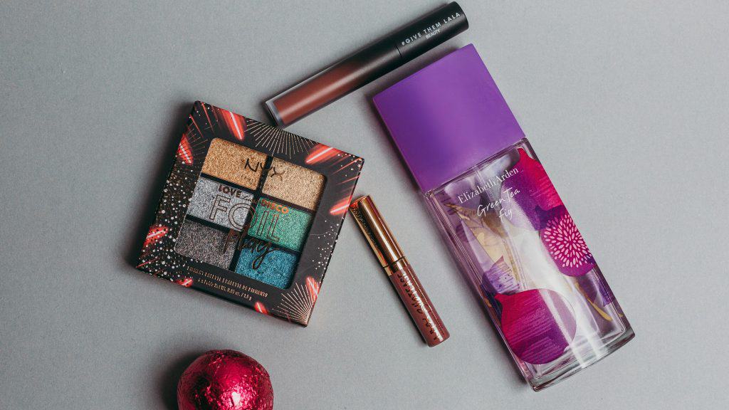 colorful makeup packaging ideas